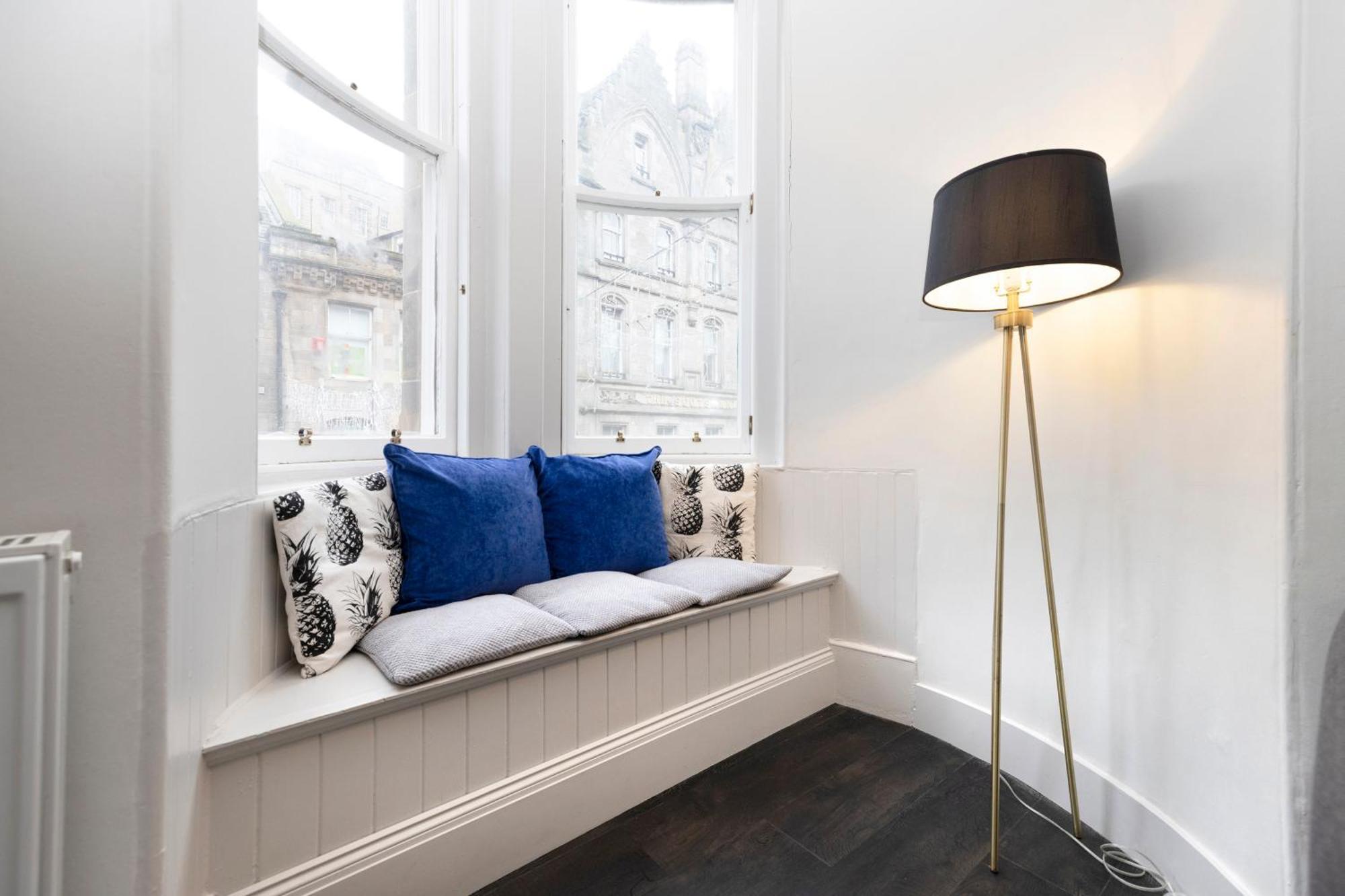 Joivy Sophisticated Apt Near Edinburgh Castle エクステリア 写真