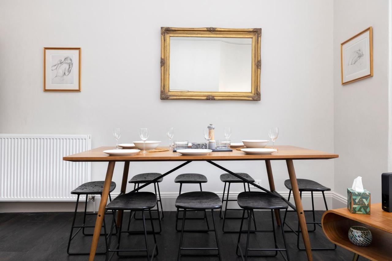 Joivy Sophisticated Apt Near Edinburgh Castle エクステリア 写真