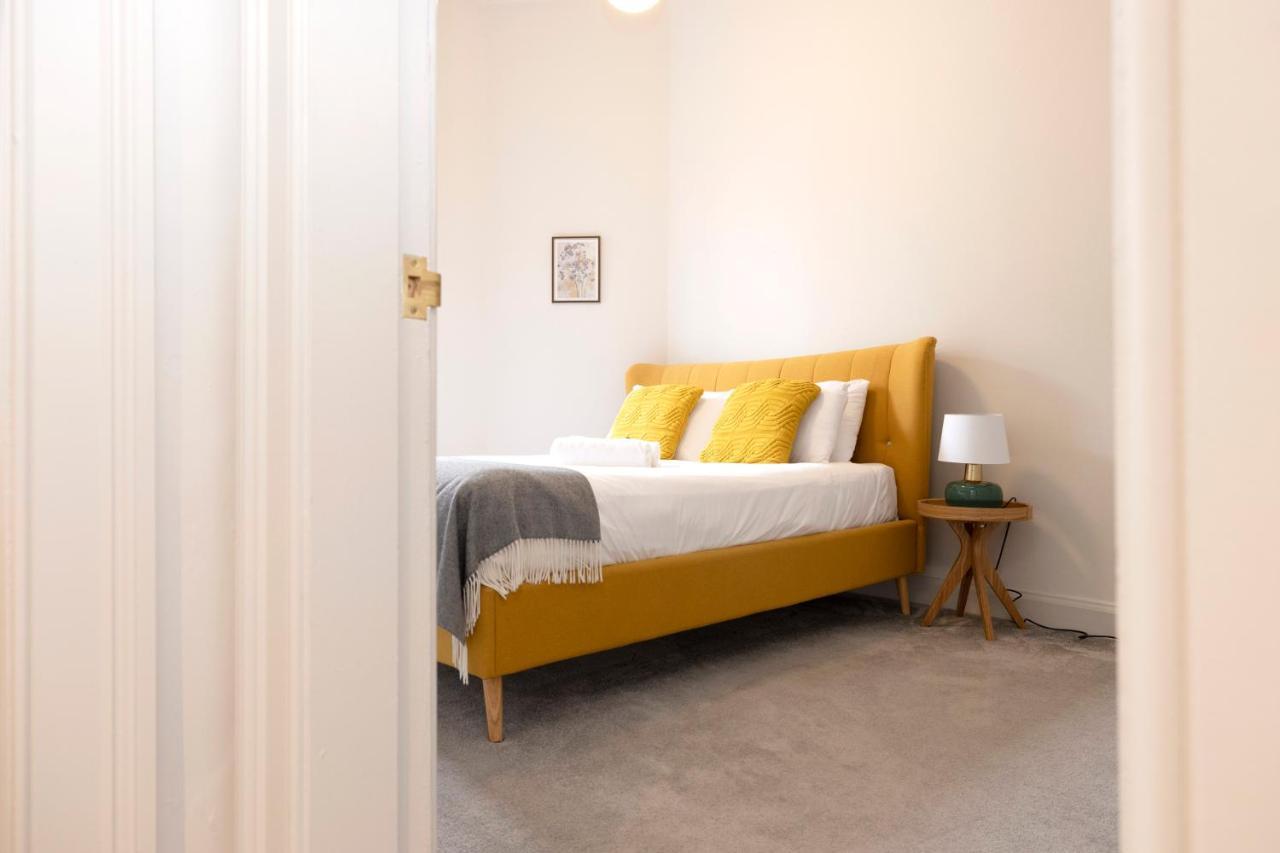 Joivy Sophisticated Apt Near Edinburgh Castle エクステリア 写真